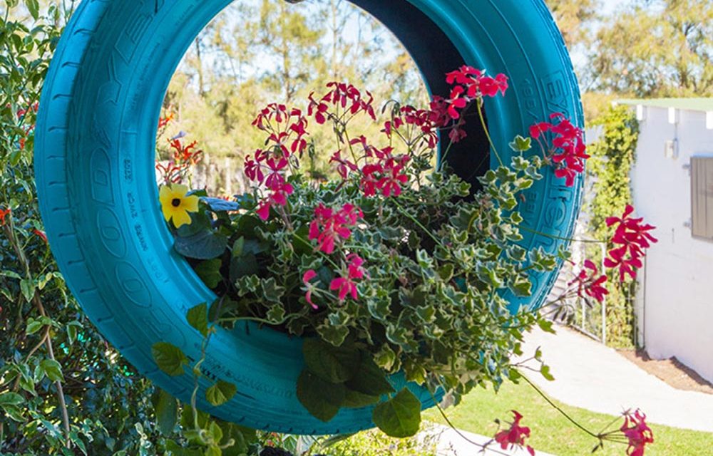 How to upcycle a car tyre into a hanging planter