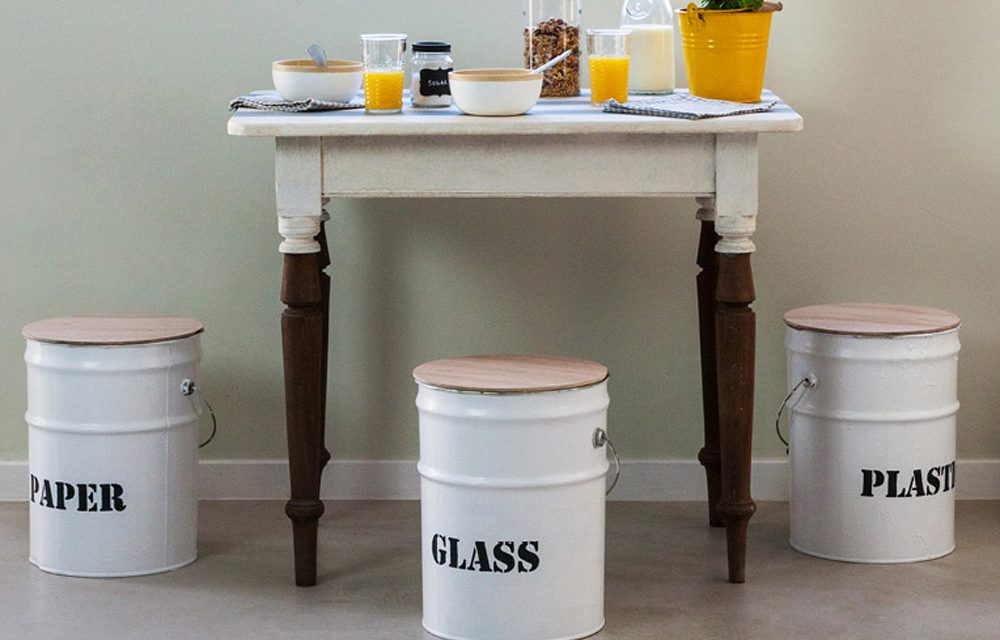 How to upcycle old paint tins into kitchen stools