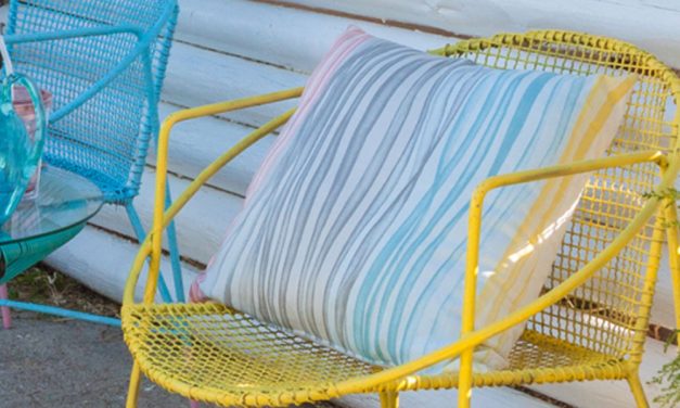 How to revive old wire garden chairs with spray paint