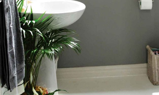 How to glam up a bathroom
