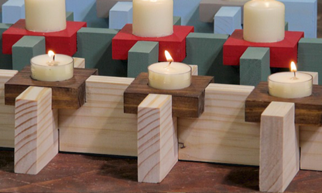 How to make a Christmas candle holder