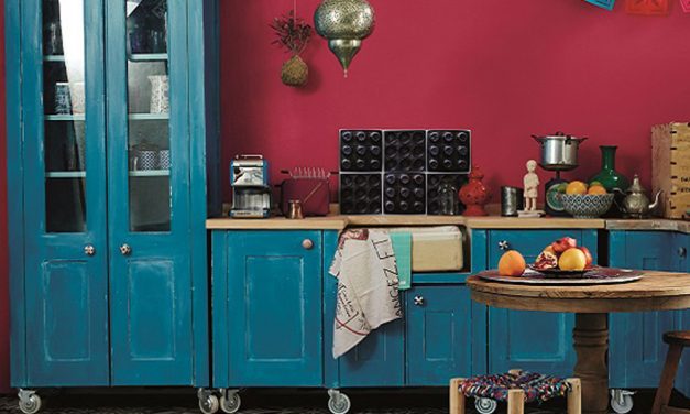 How to paint with vibrant colours