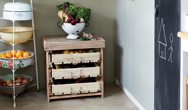 How to make a rustic veggie rack