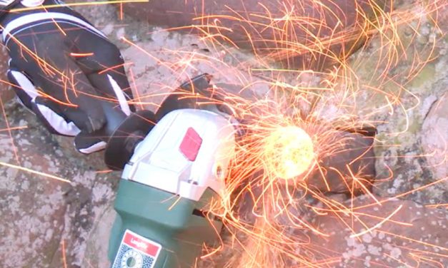 Product Review: Bosch Angle Grinder 700W