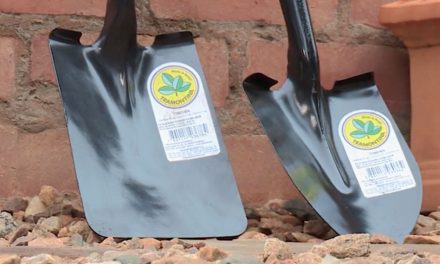 Product Review: Tramontina shovels