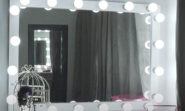 How to make a Hollywood Style Mirror