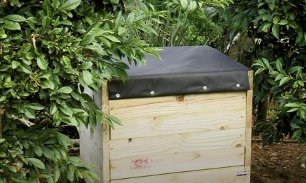 Make Your Own Compost Bin With This Simple DIY