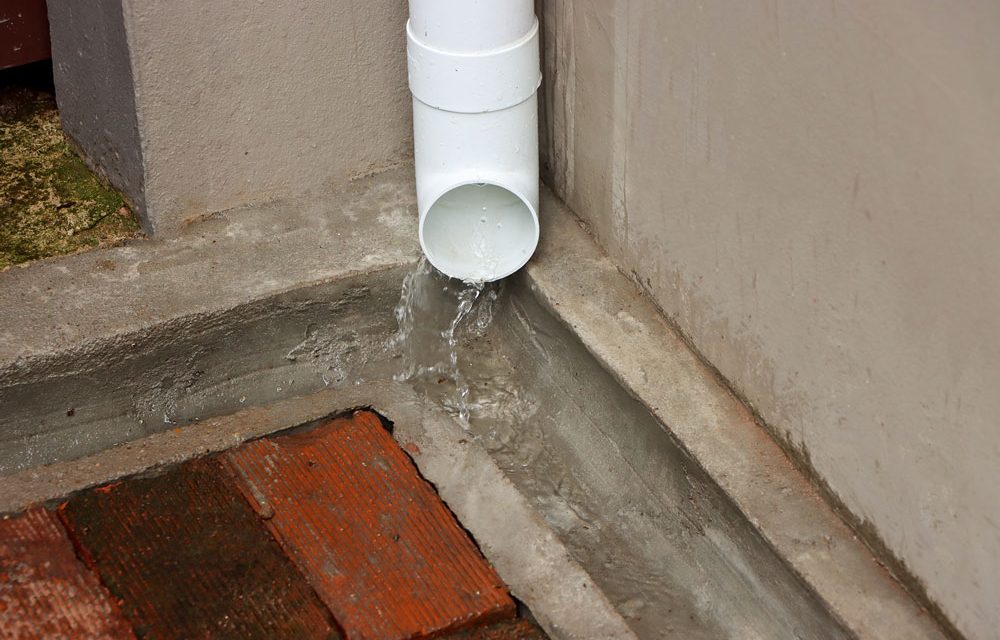 Making a concrete storm water drain