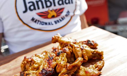 How to Braai Chicken Wings on a Wood Fire