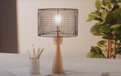 DIY Mesh Lamp for a minimalist look