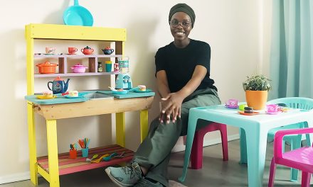 Easy kitchen paint makeover with Tjhoko